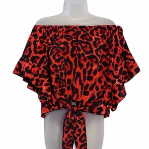 Chic Off-Shoulder Leopard Blouse